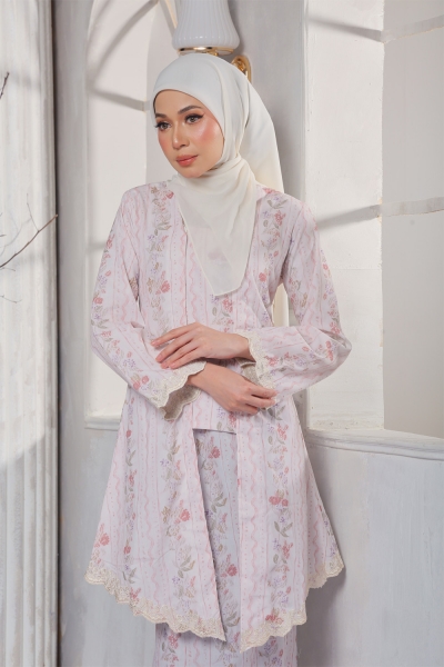 Kebaya Salmah - SoftPink